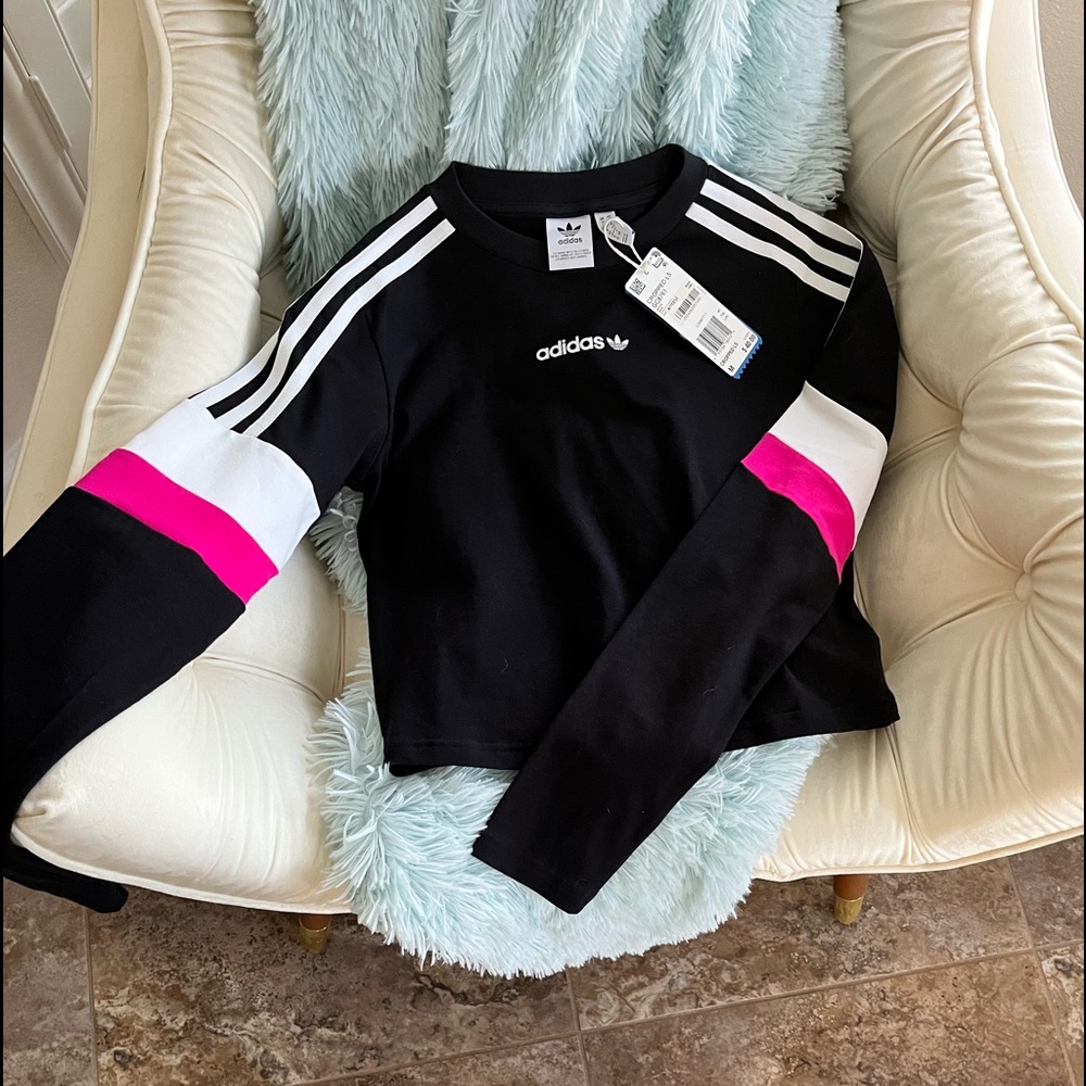 NWT!ADDIDAS CROP TOP